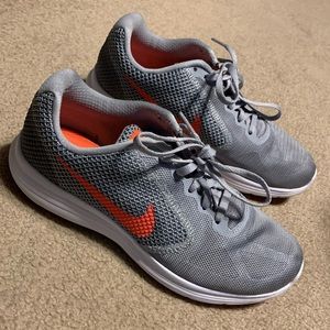 Nike, size 8, tennis shoes